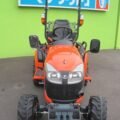 KUBOTA-BX-231-DV-avec-option-distributeur-monolevier-de-serie-6-600x600